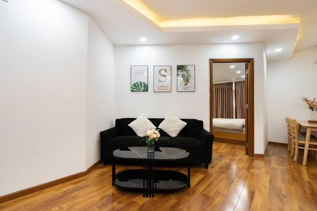 Spacious 2 Bedroom At City Center/1St District Ho Chi Minh City Exterior photo